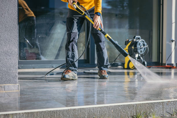 Why Choose Our Certified Pressure Washing Experts for Your Project Needs in Waupaca, WI?